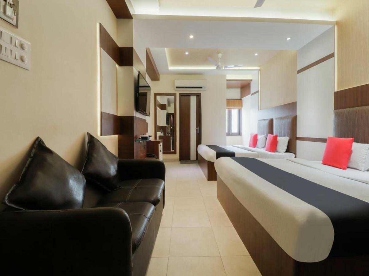 Capital O 46218 Royal Cottage Suite Kanpur Exteriör bild